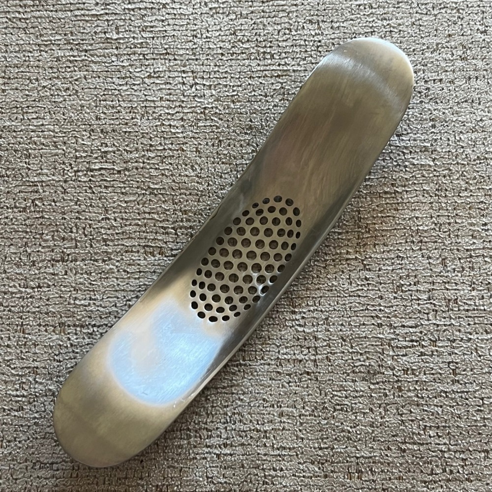 Joseph Joseph Rocker Garlic Crusher Mincer Stainless Steel Silver Kitchen Tool‎